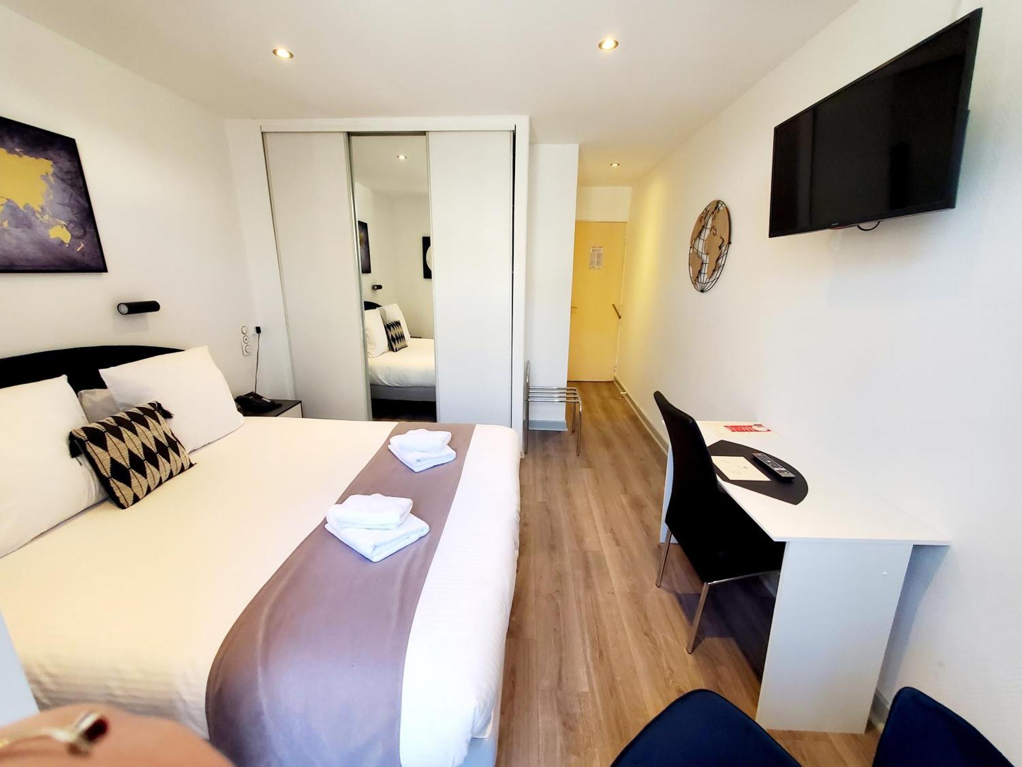 Logis Hotel Belle Etoile ヴィシー エクステリア 写真