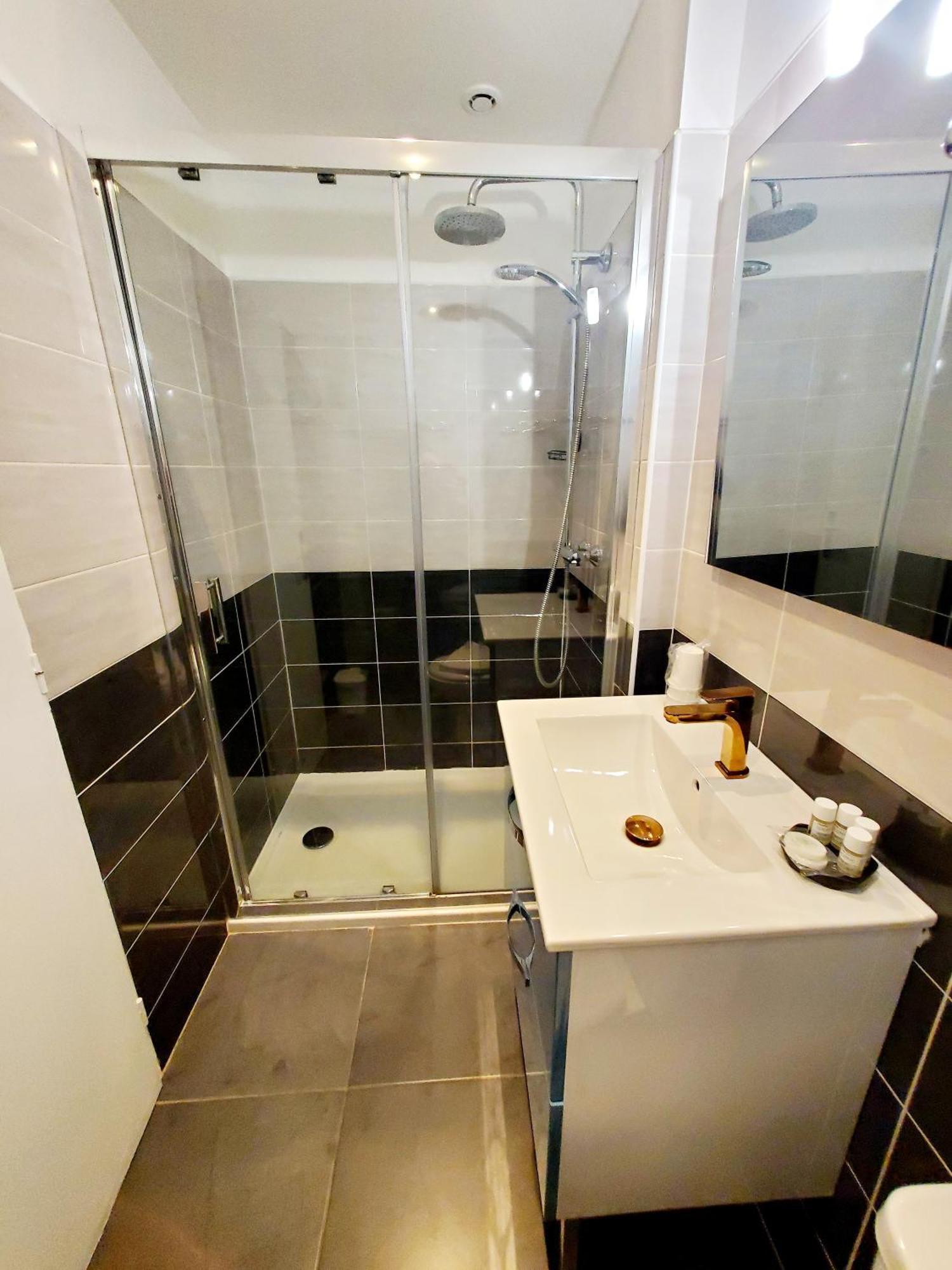 Logis Hotel Belle Etoile ヴィシー エクステリア 写真