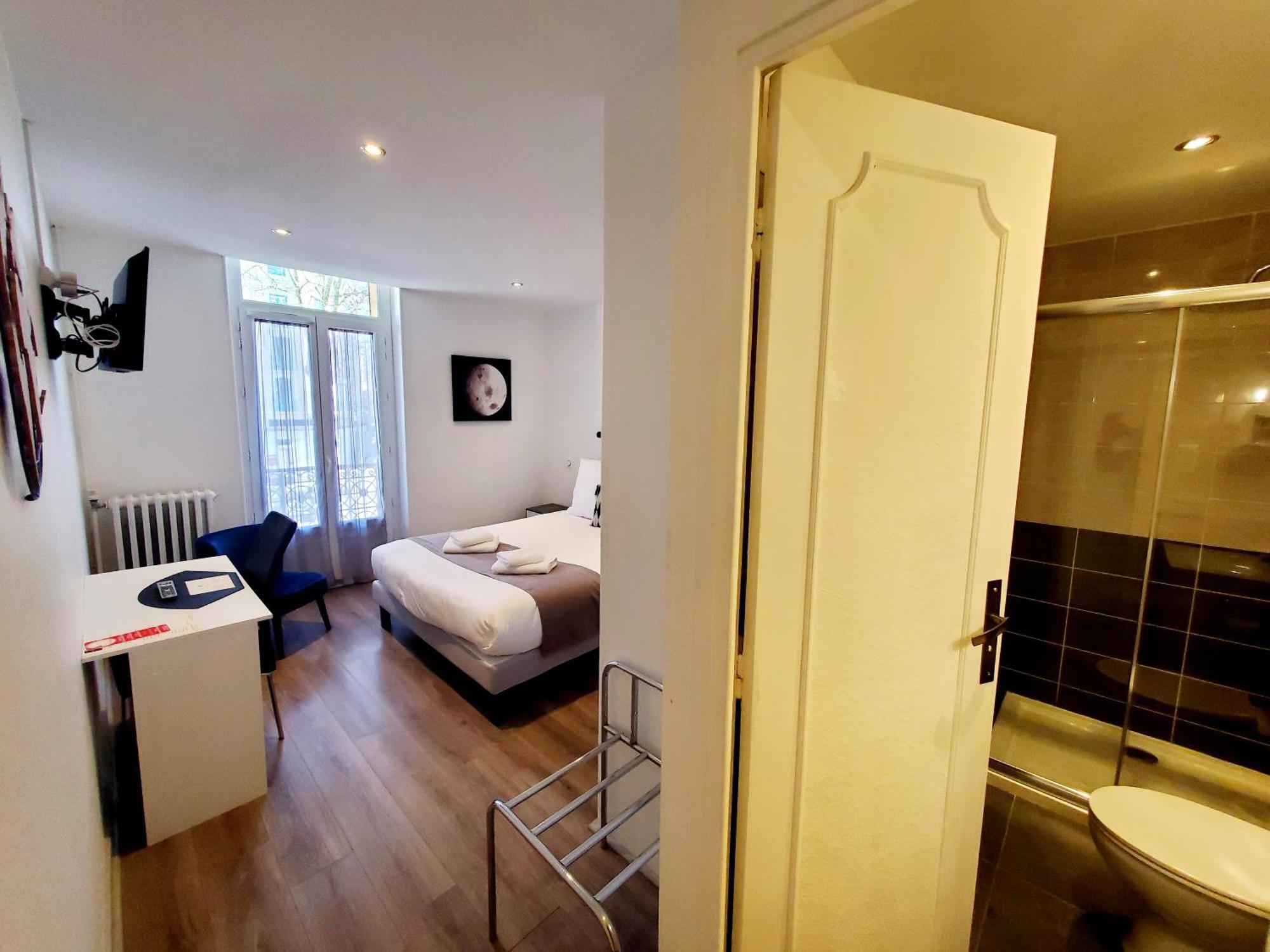 Logis Hotel Belle Etoile ヴィシー エクステリア 写真