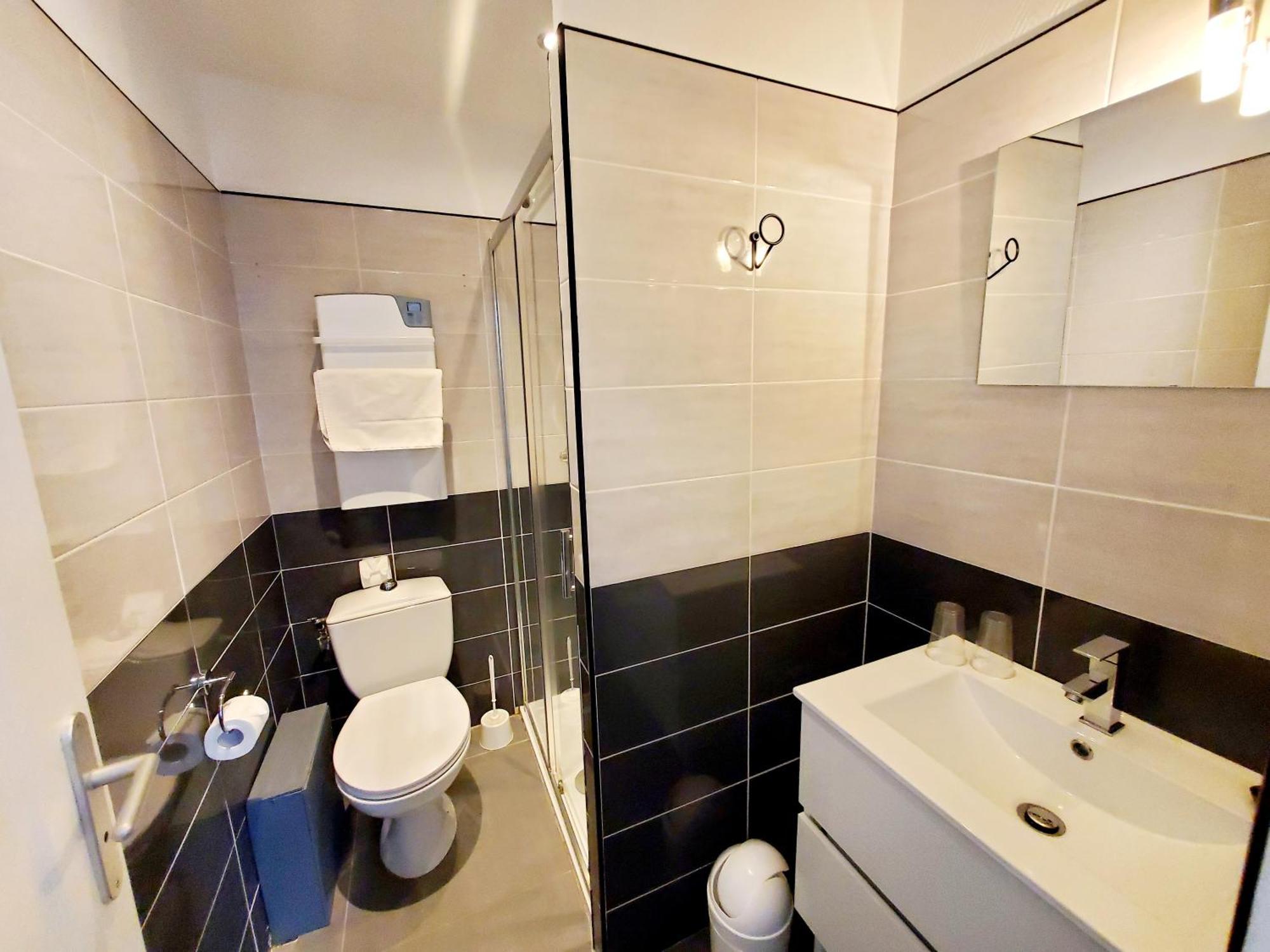Logis Hotel Belle Etoile ヴィシー エクステリア 写真