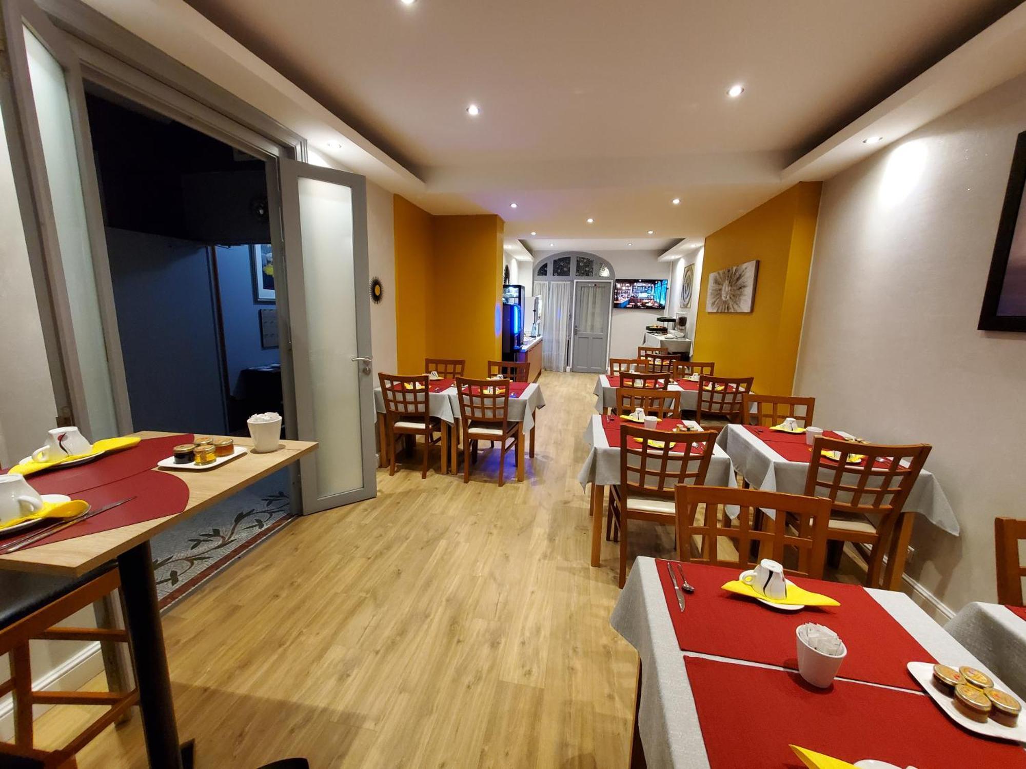 Logis Hotel Belle Etoile ヴィシー エクステリア 写真