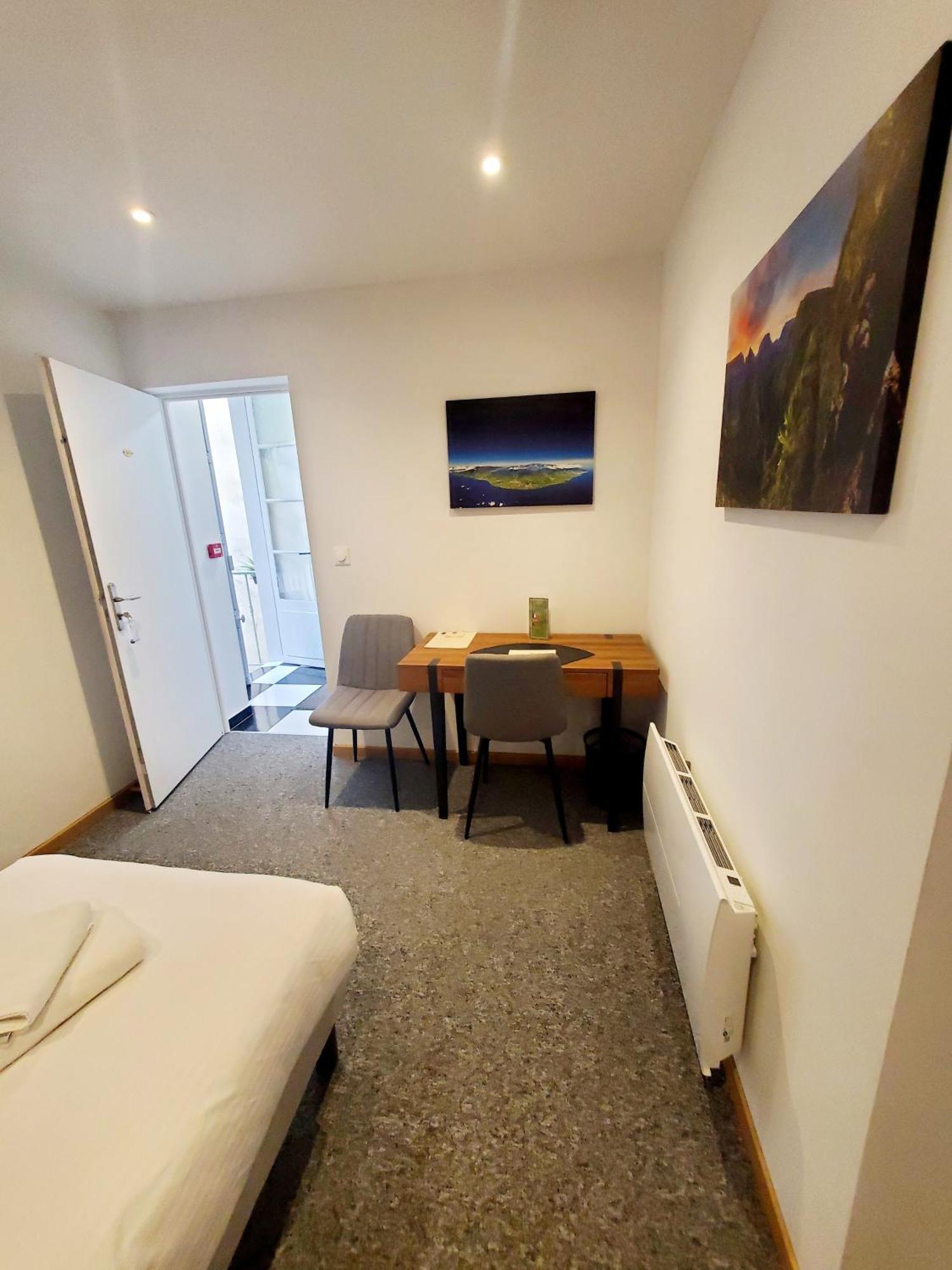 Logis Hotel Belle Etoile ヴィシー エクステリア 写真