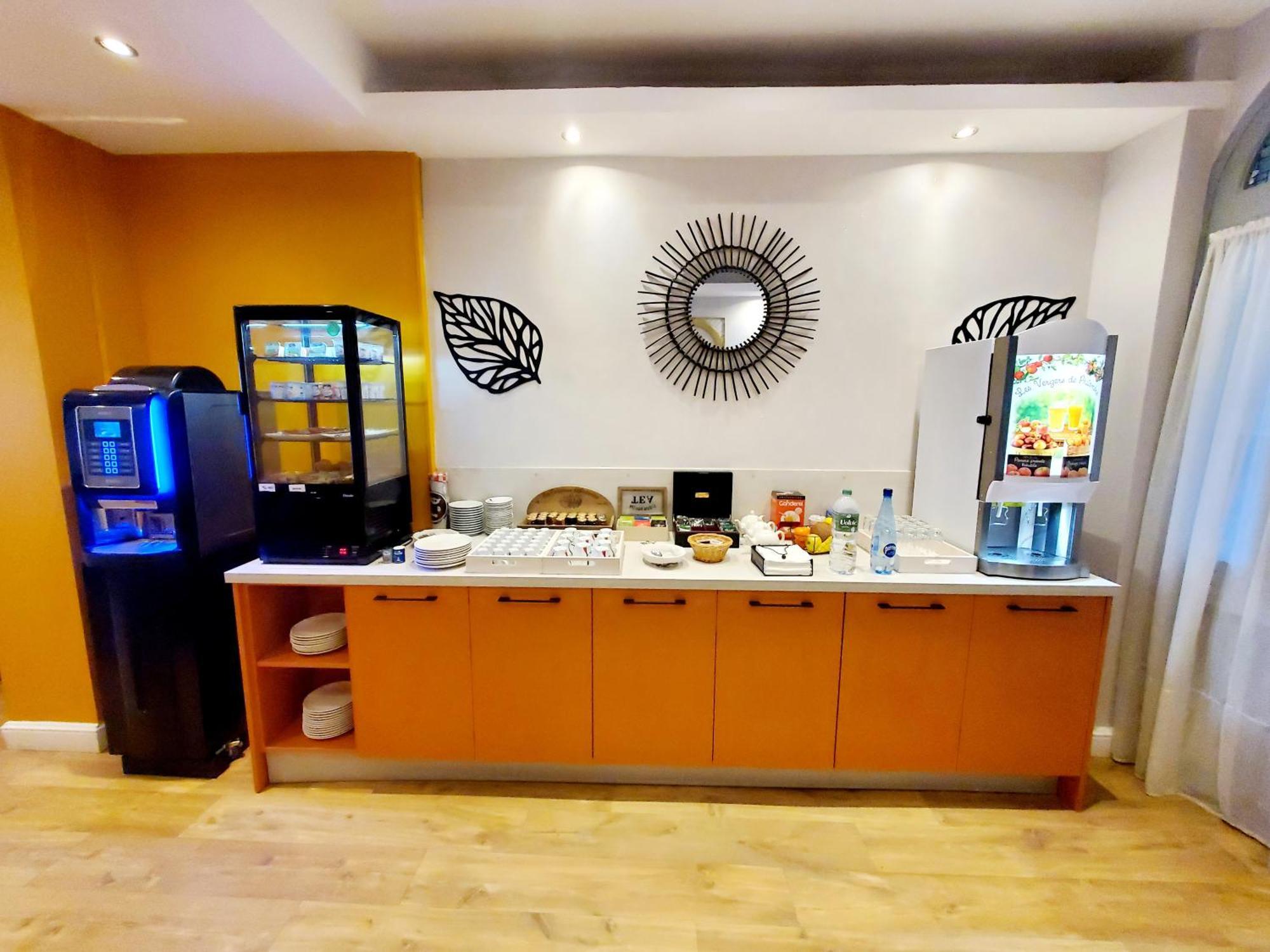 Logis Hotel Belle Etoile ヴィシー エクステリア 写真
